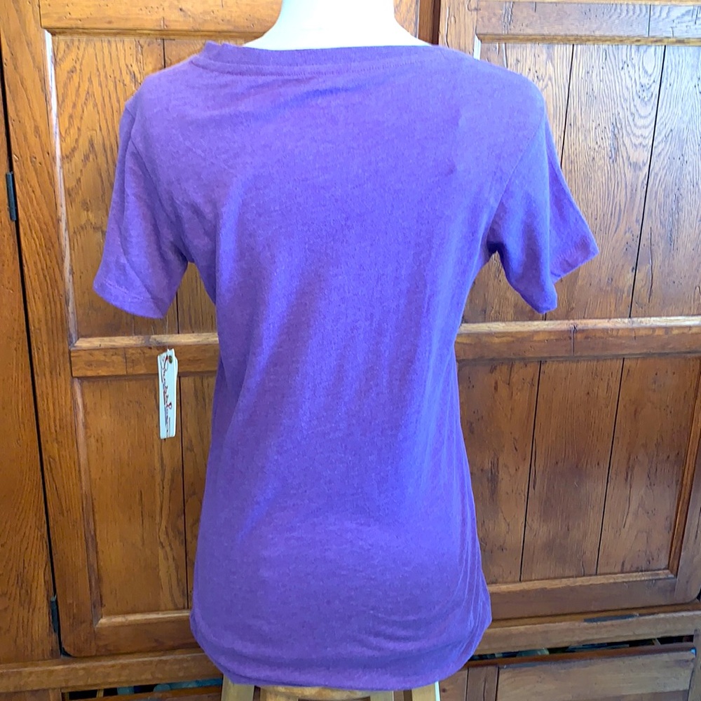 🔥NWT💜BATON ROUGE LSU Purple/Gold/White Tee with Shimmer💛Small - Picture 5 of 8